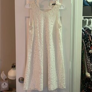 White Tommy Hilfiger sleeveless dress